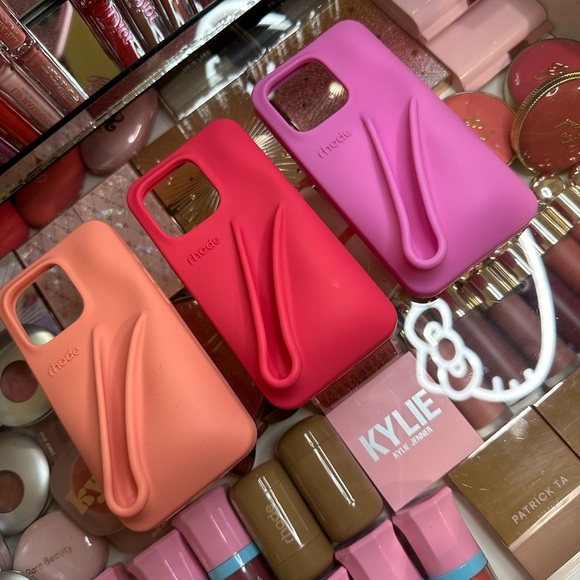 Rhode case bundle! iPhone 14 pro - Picture 3 of 4